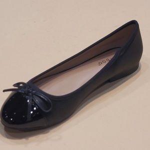 Elegant Black Women's Ballet Flats